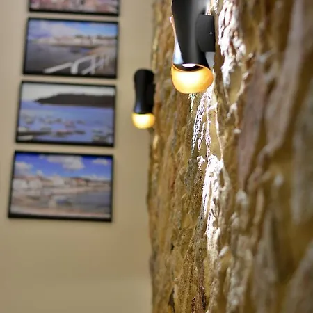 Galihost - Preciosa Casa Marinera En Carril * Vilagarcia de Arousa